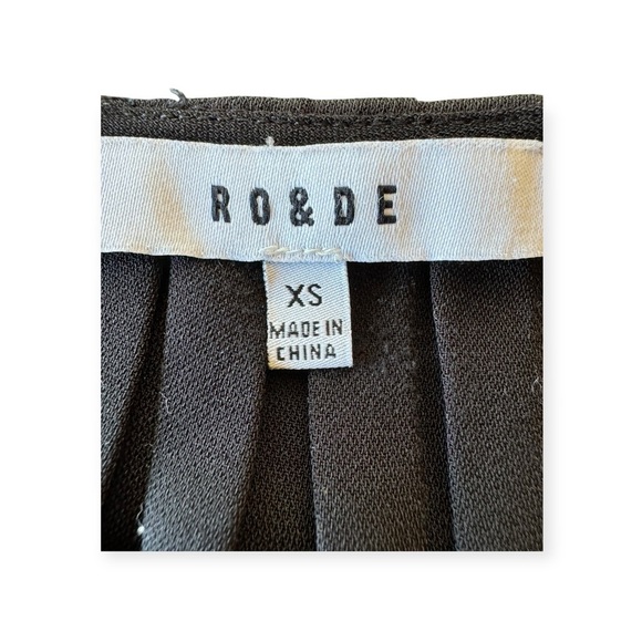 RO & DE blouse statement sleeves black top XS - Picture 9 of 9